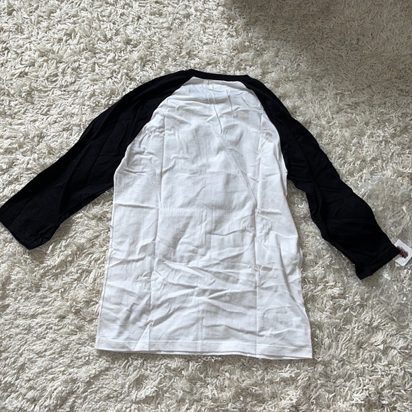 Stranger Things “Hell Fire Club” 3/4 length sleeve t-shirt size medium - Picture 3 of 3